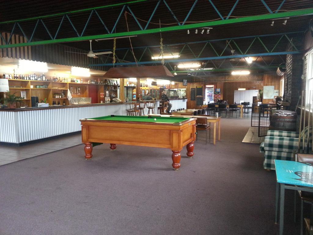 Tullah Tavern Bagian luar foto